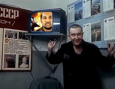 6JyoPT.gif